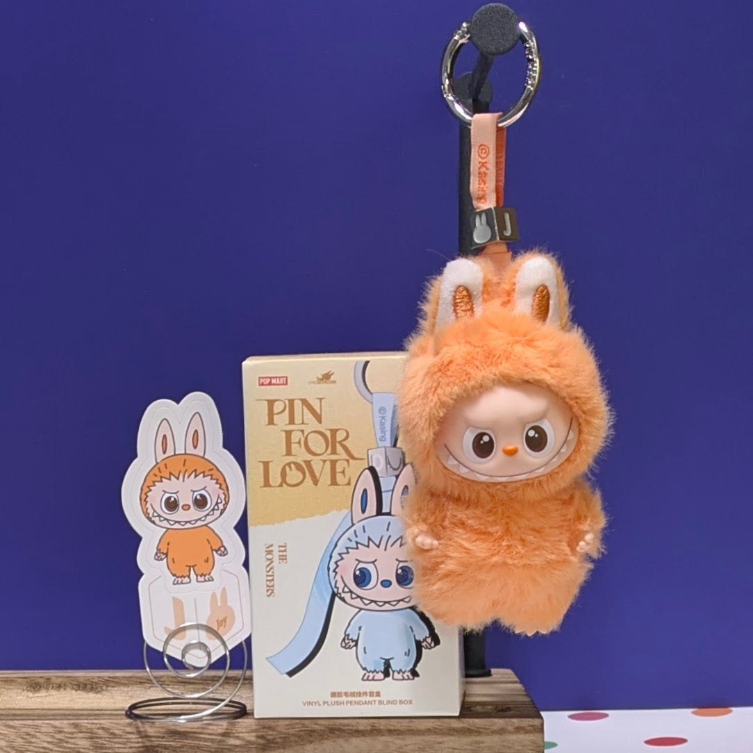 [CHOOSE YOUR LETTERS OPTION!] [IN STOCK] POPMART Labubu Pin for Love